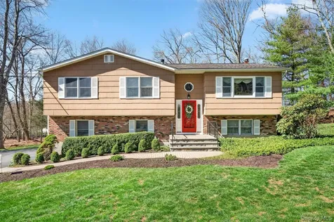 73 Colonel Enoch Drive Carmel NY 10512