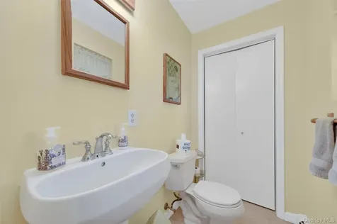 73 Colonel Enoch Drive Carmel NY 10512