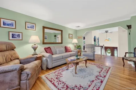 73 Colonel Enoch Drive Carmel NY 10512