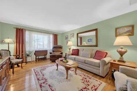 73 Colonel Enoch Drive Carmel NY 10512