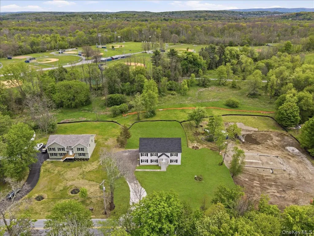 109 Robinson Lane Wappingers Falls NY 12590