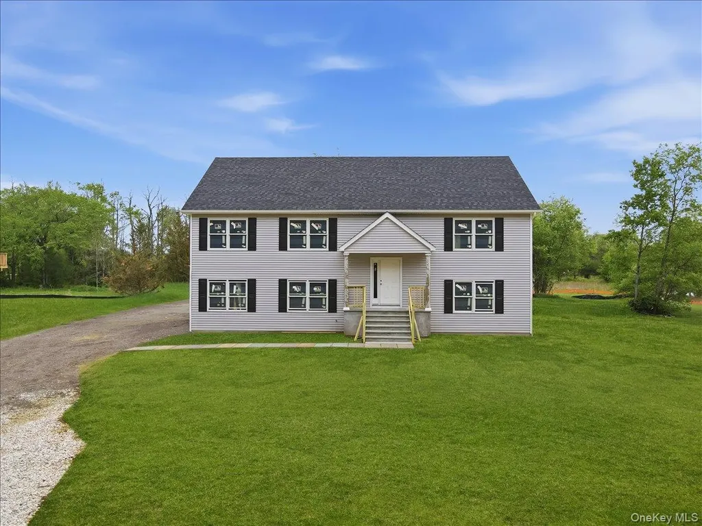 109 Robinson Lane Wappingers Falls NY 12590
