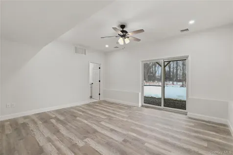 109 Robinson Lane Wappingers Falls NY 12590
