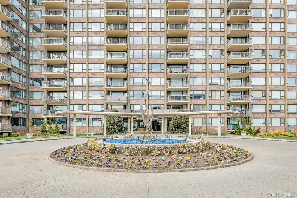 166-25 Powells Cove Boulevard Beechhurst NY 11357
