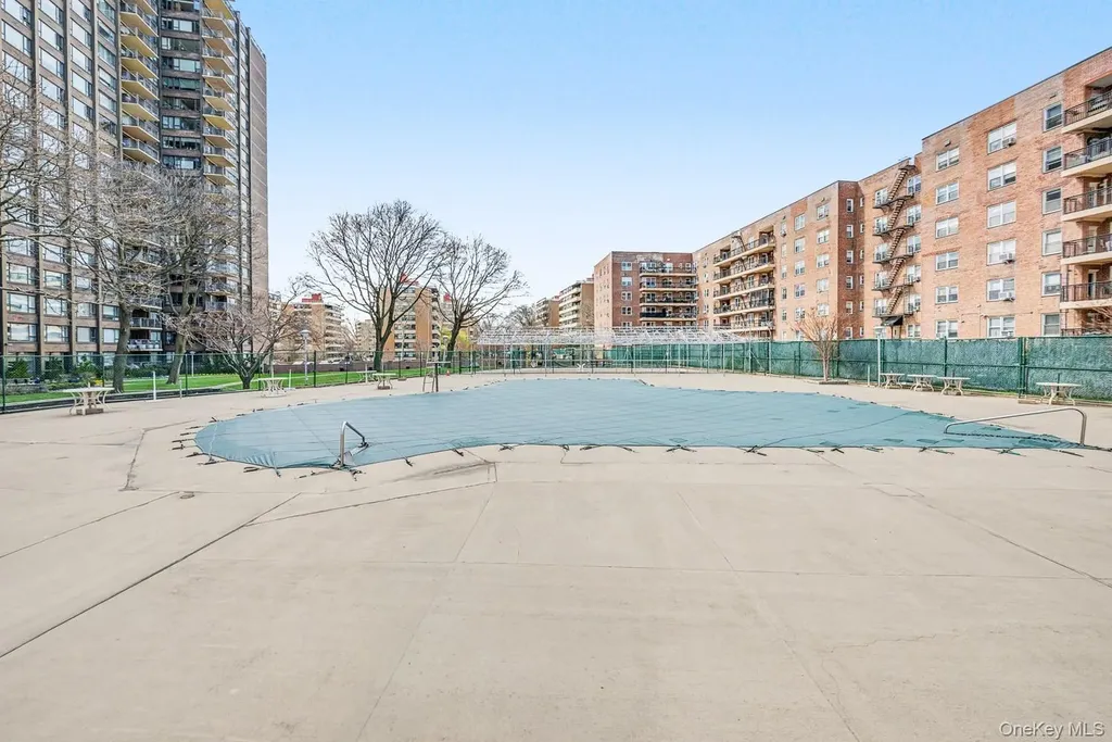 166-25 Powells Cove Boulevard Beechhurst NY 11357