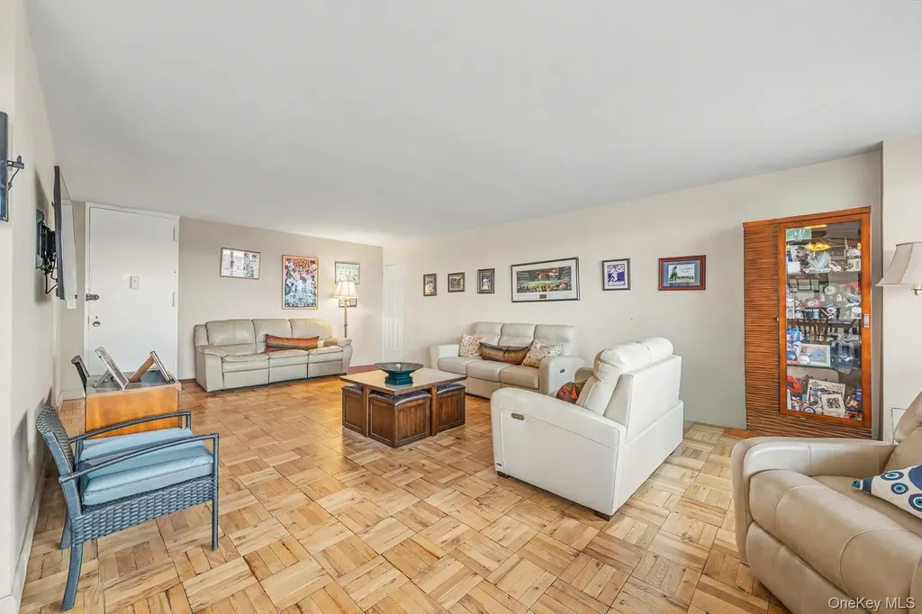 166-25 Powells Cove Boulevard Beechhurst NY 11357