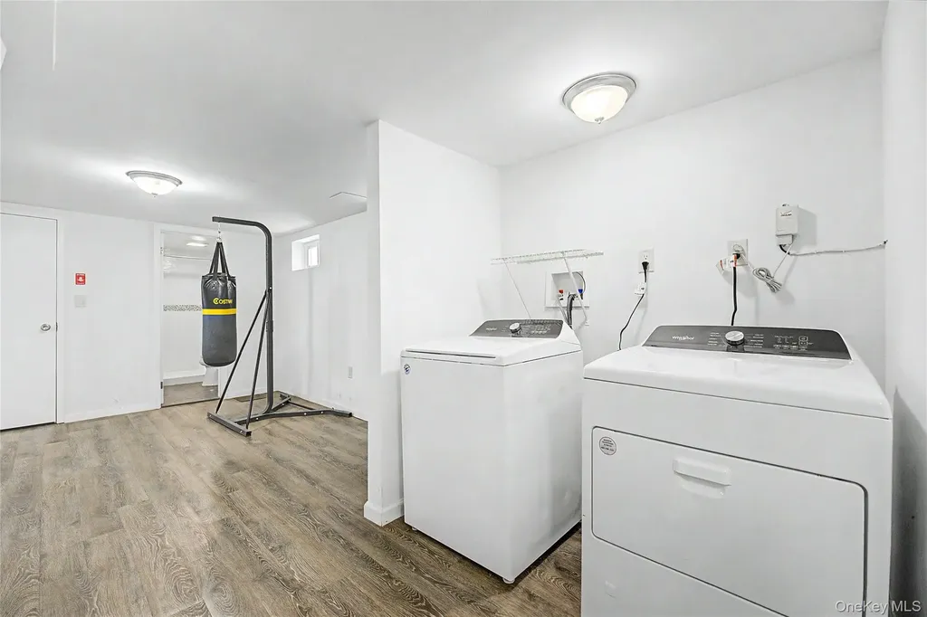 545 7th Avenue New Hyde Park NY 11040