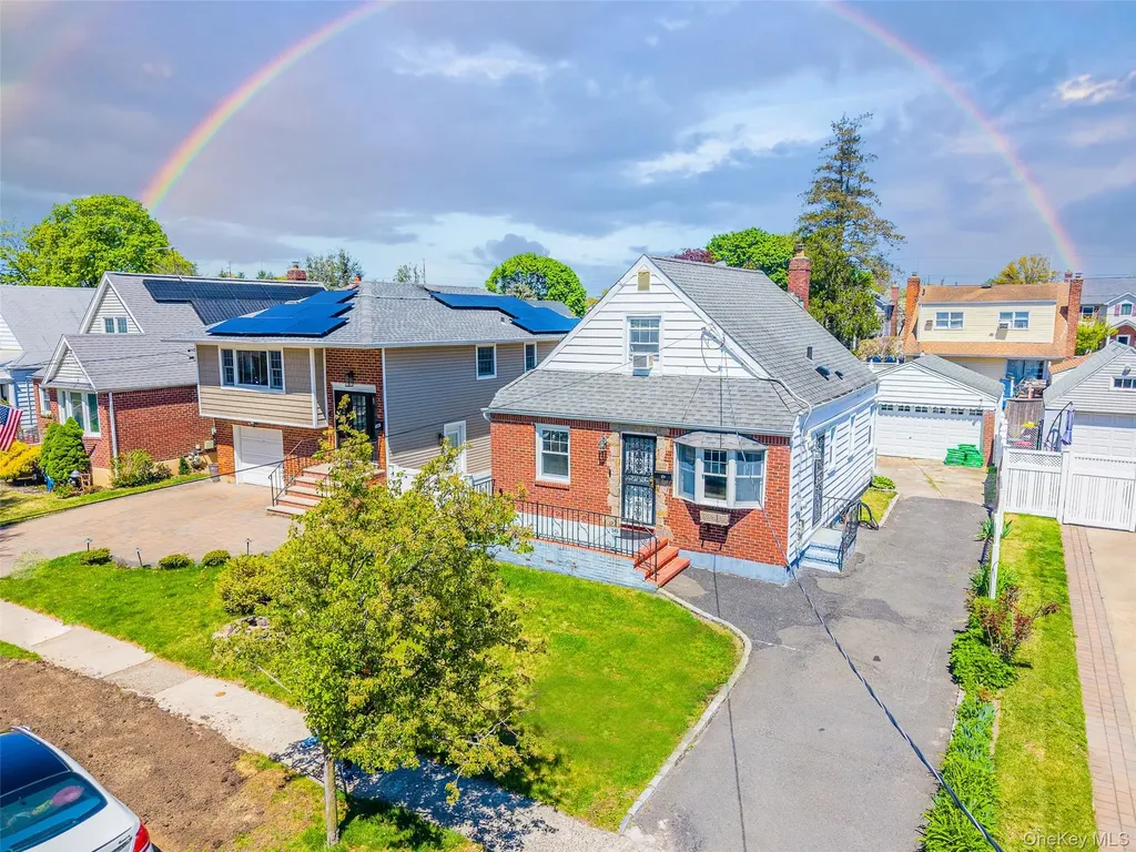 545 7th Avenue New Hyde Park NY 11040