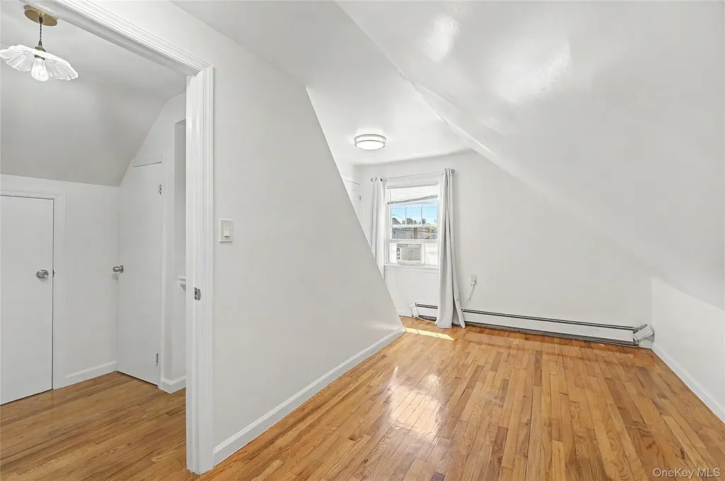 545 7th Avenue New Hyde Park NY 11040