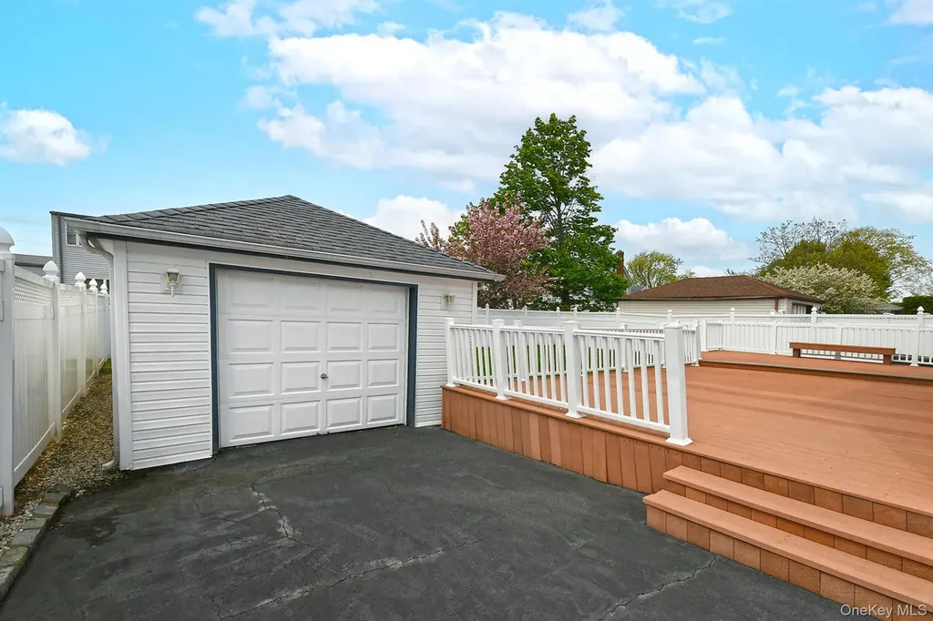 53 S 3rd Street Bethpage NY 11714