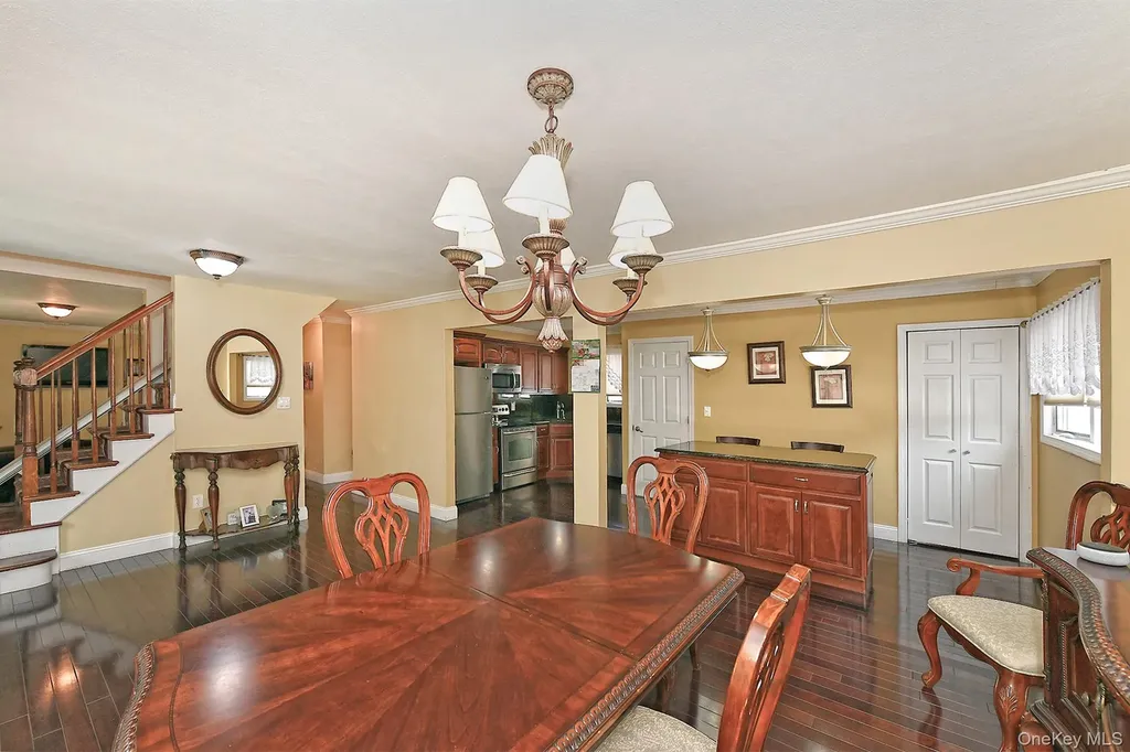 53 S 3rd Street Bethpage NY 11714