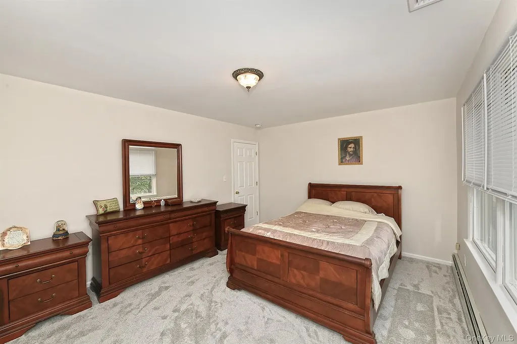 53 S 3rd Street Bethpage NY 11714