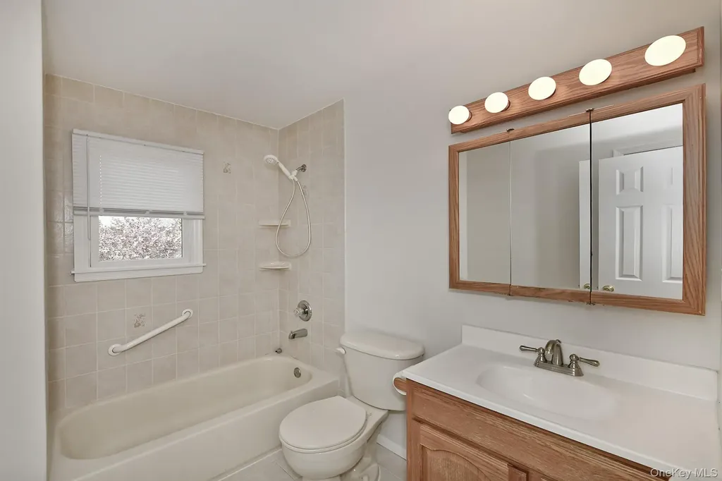 53 S 3rd Street Bethpage NY 11714