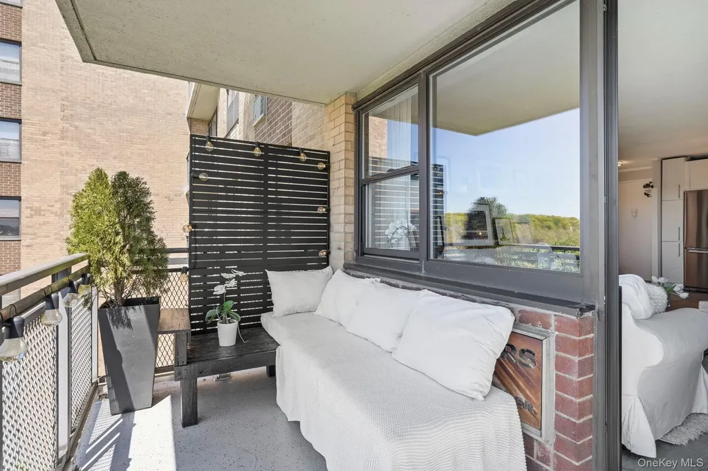 155 Ferris Avenue White Plains NY 10603