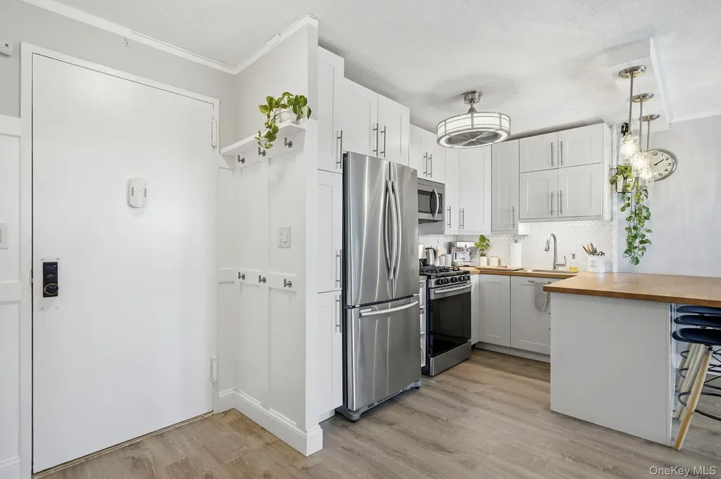 155 Ferris Avenue White Plains NY 10603