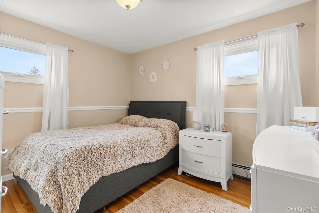 234 E 3rd Street Deer Park NY 11729
