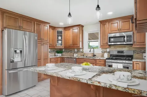 4421 State Route 9g Germantown NY 12526