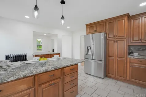 4421 State Route 9g Germantown NY 12526