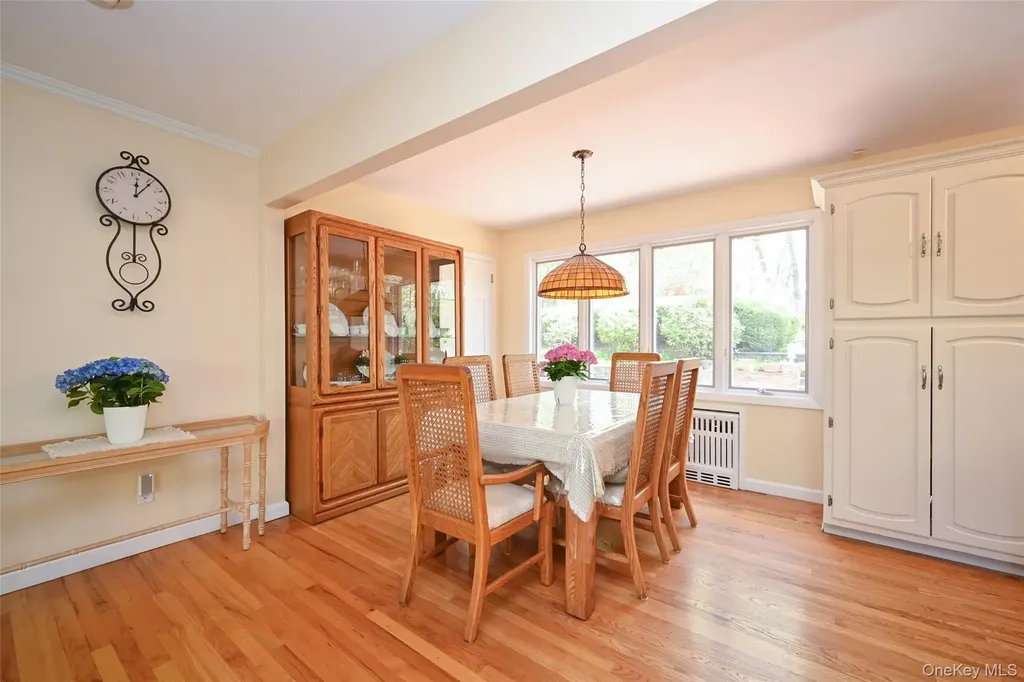 8 Roundabout Road Smithtown NY 11787