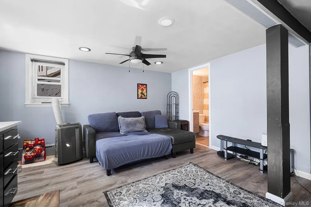 57 Homecrest Oval Yonkers NY 10703