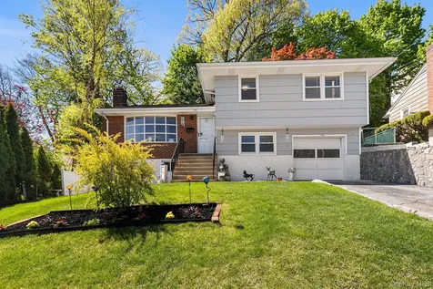 57 Homecrest Oval Yonkers NY 10703