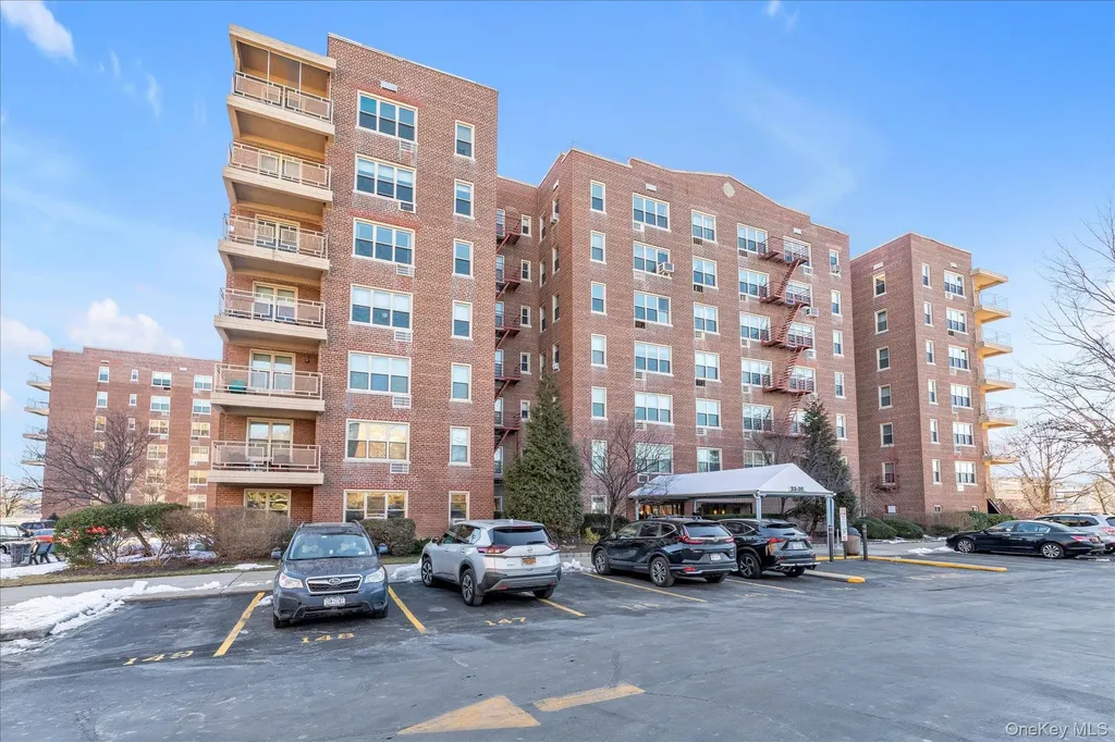 23-35 Bell Boulevard Bayside NY 11360