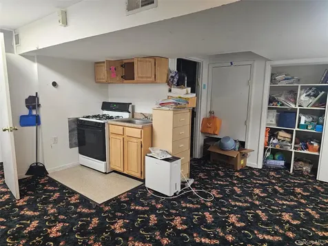 1710 Brookhaven Avenue Far Rockaway NY 11691