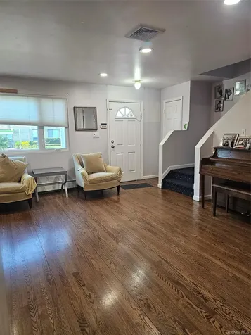 1710 Brookhaven Avenue Far Rockaway NY 11691