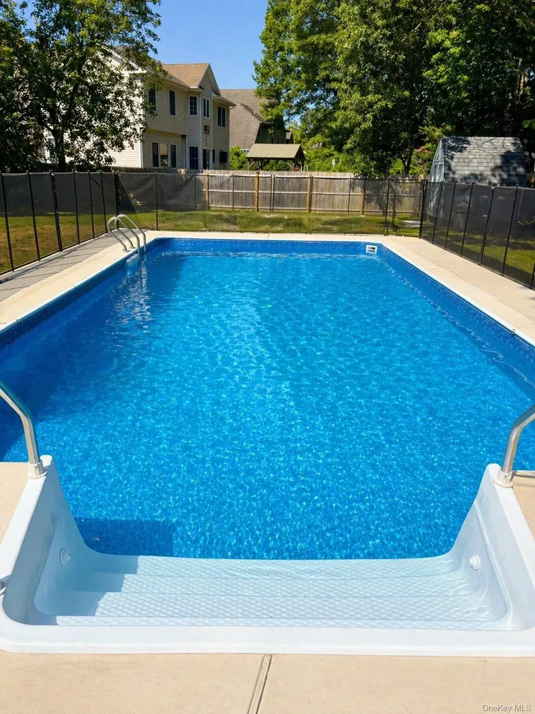 40 Public Road Hauppauge NY 11788