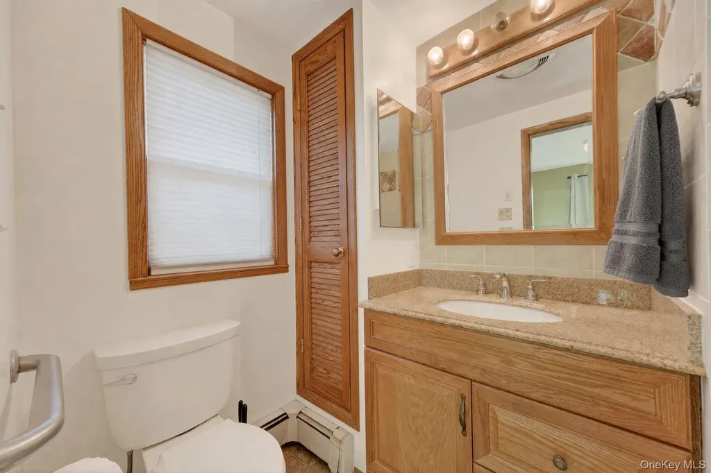 2 Gary Place Wappingers Falls NY 12590