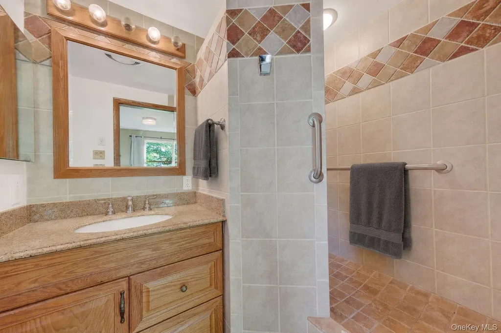 2 Gary Place Wappingers Falls NY 12590
