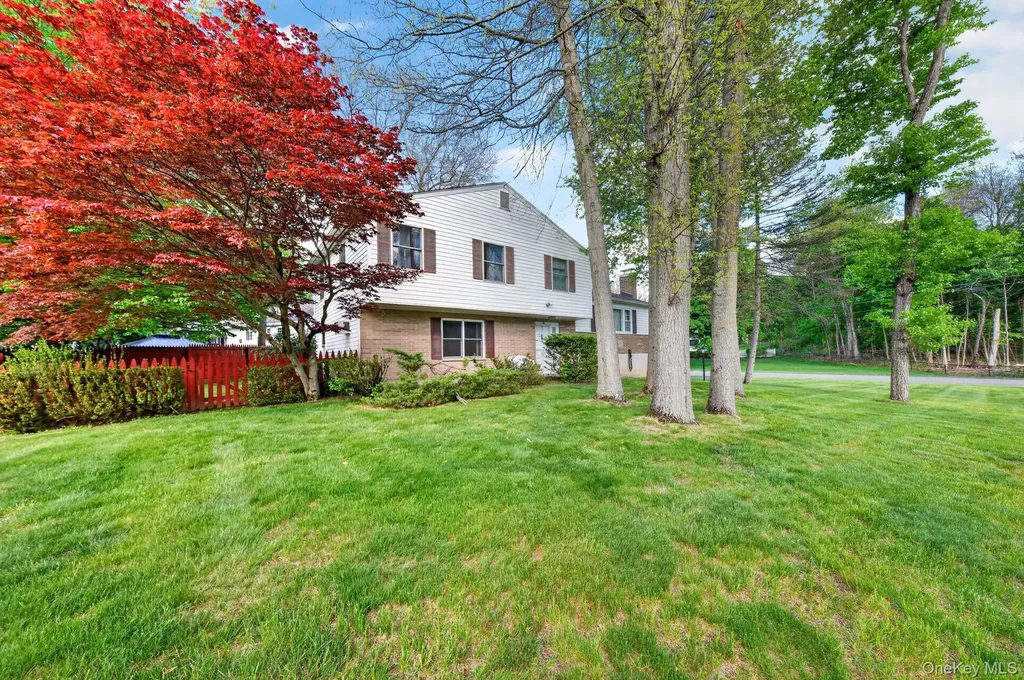2 Gary Place Wappingers Falls NY 12590