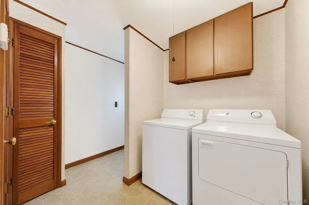 2 Gary Place Wappingers Falls NY 12590