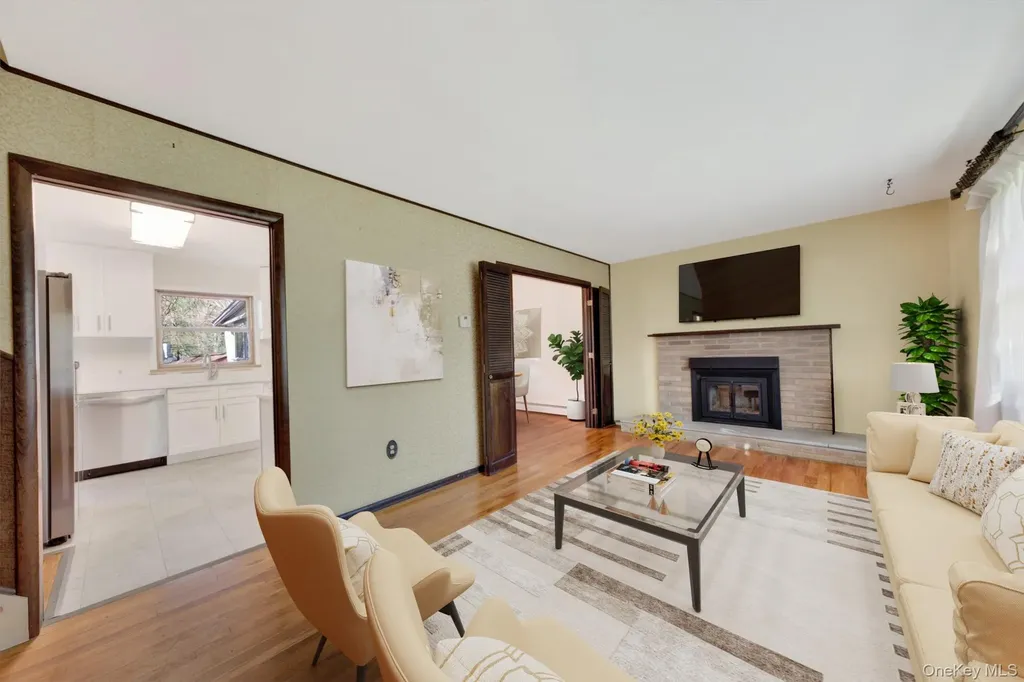 2 Gary Place Wappingers Falls NY 12590