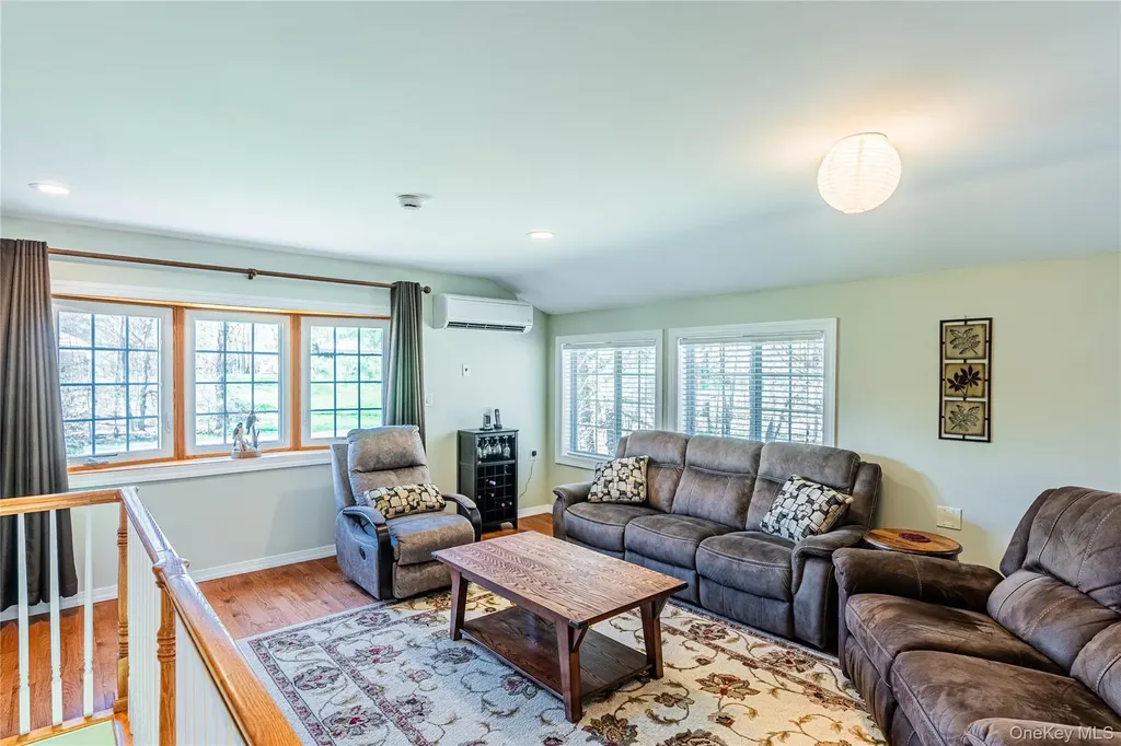 1 Paulette Lane Wappingers Falls NY 12590
