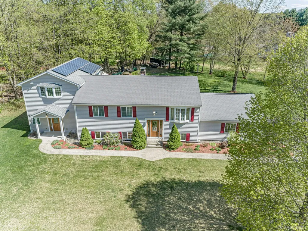 1 Paulette Lane Wappingers Falls NY 12590