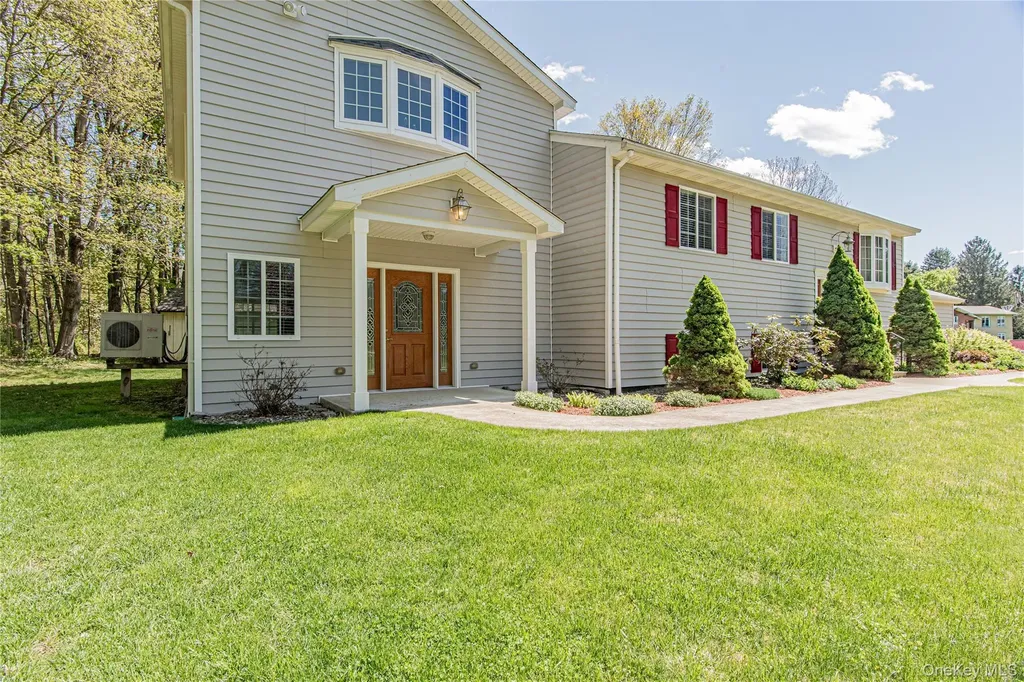 1 Paulette Lane Wappingers Falls NY 12590