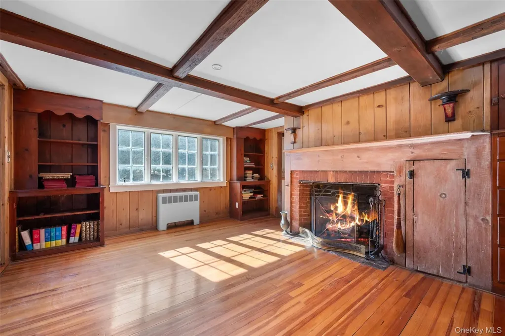 75 Old Minisink Trail Goshen NY 10924