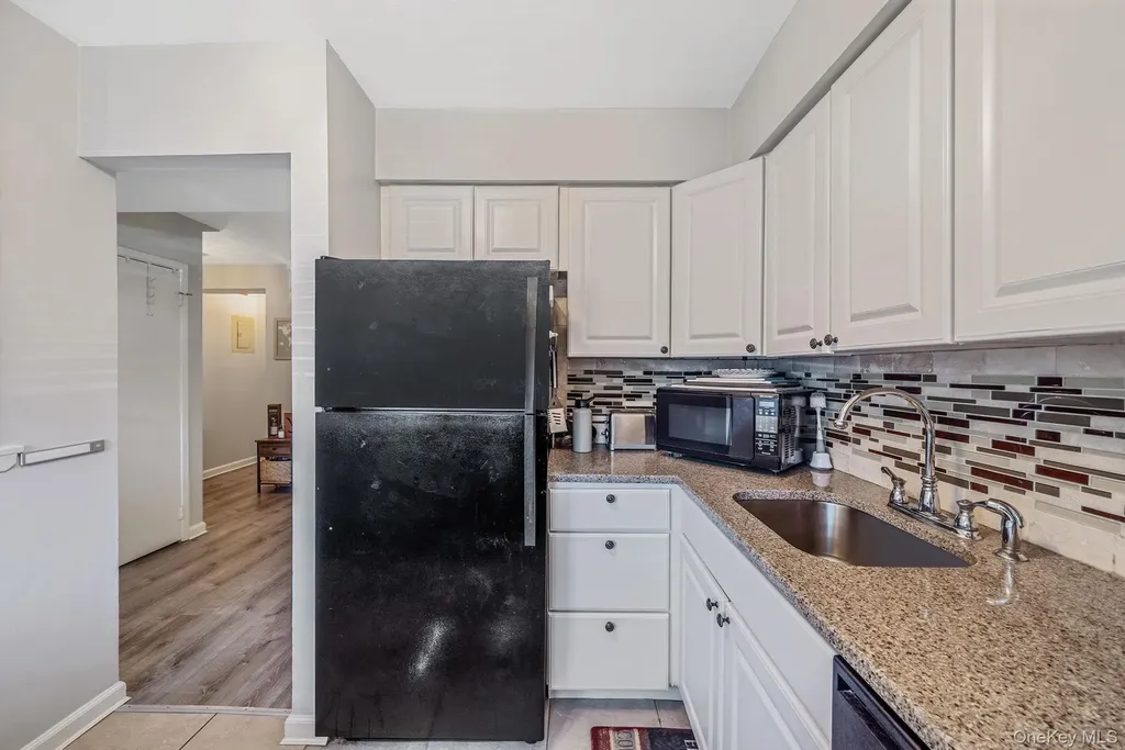 197 N Pointe Circle Coram NY 11727