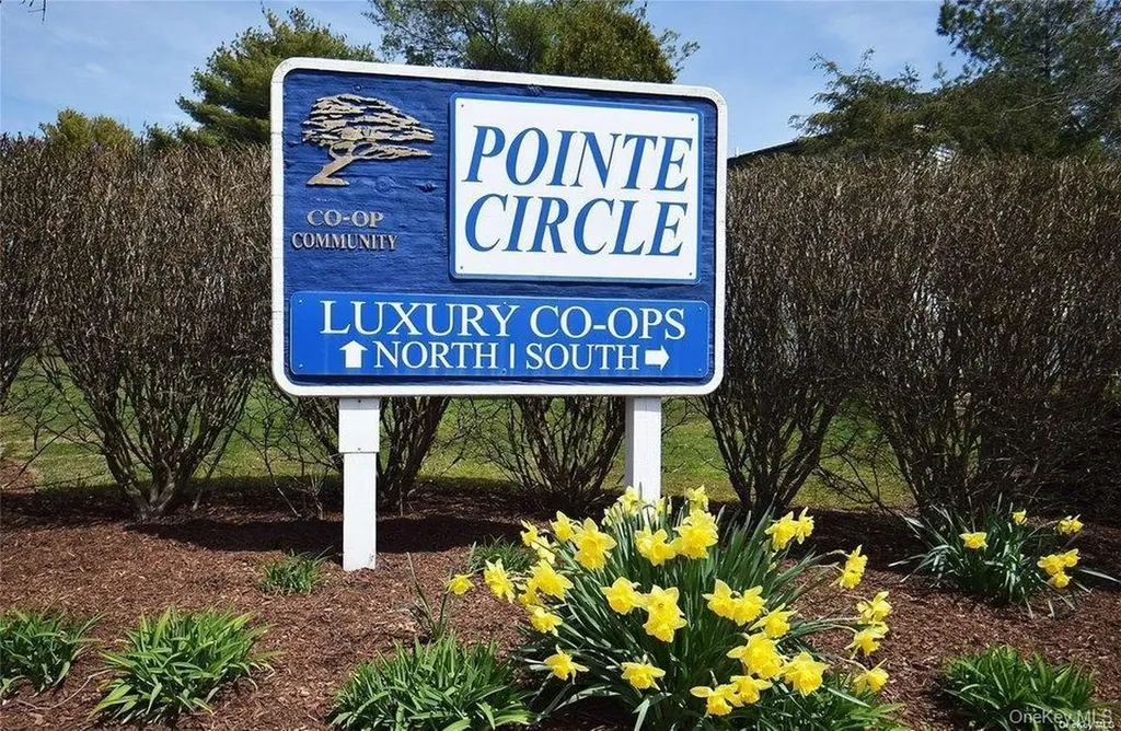 197 N Pointe Circle Coram NY 11727