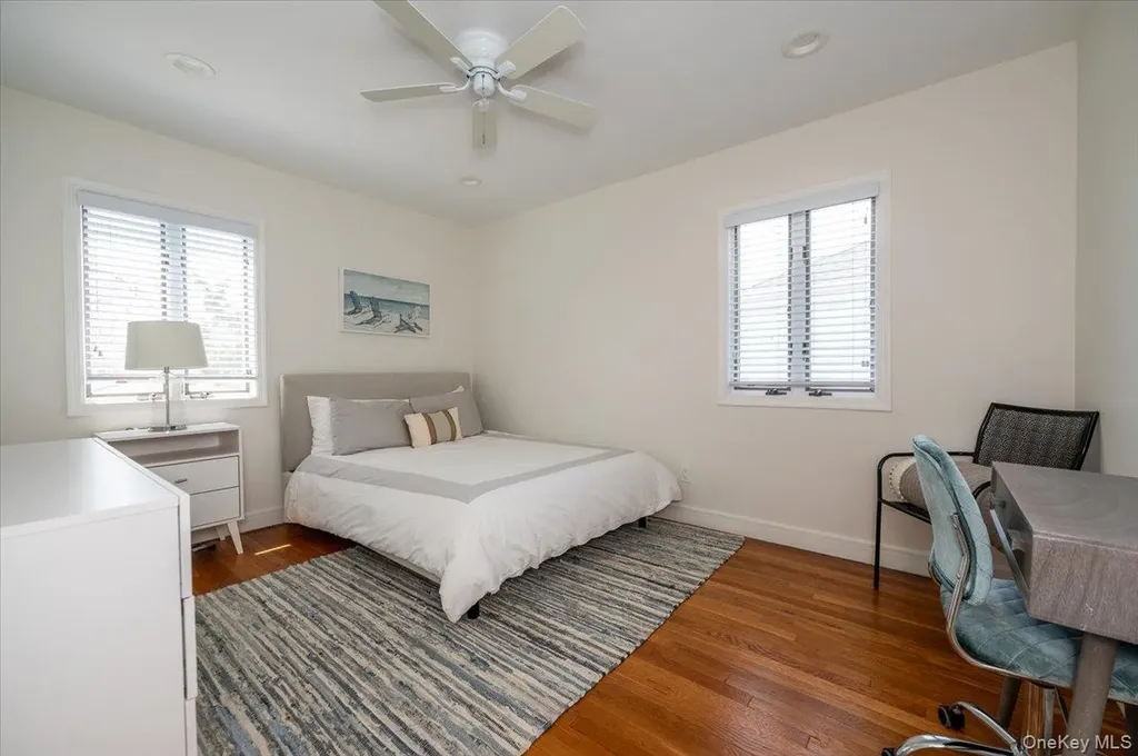 1989 Bay Boulevard Atlantic Beach NY 11509