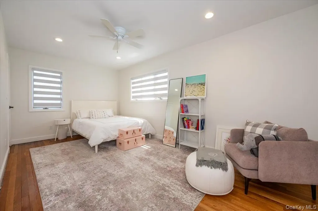 1989 Bay Boulevard Atlantic Beach NY 11509