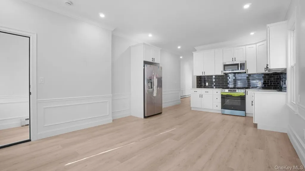 4370 Edson Avenue Bronx NY 10466