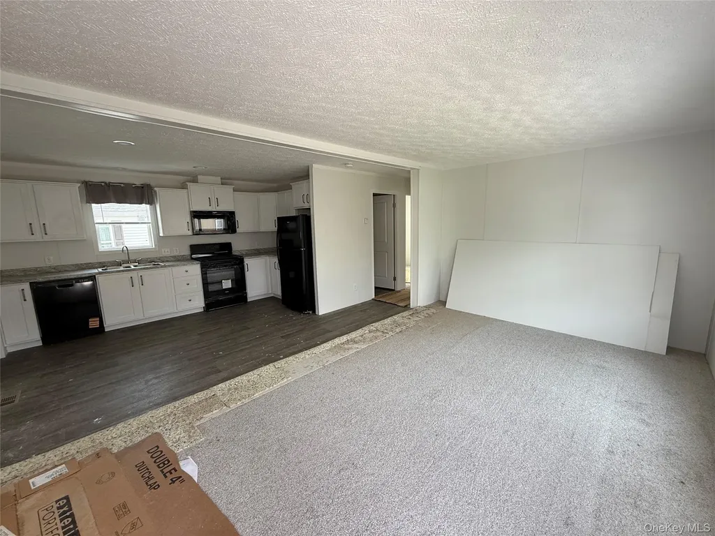 16 Shore Lane Burlingham NY 12722