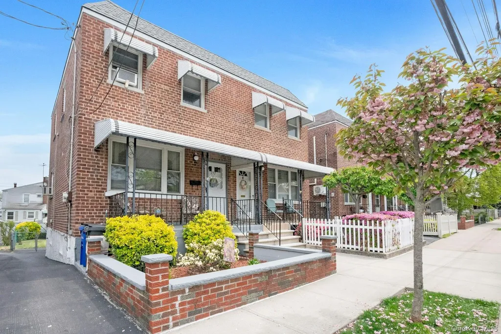 152 Meagher Avenue Bronx NY 10465