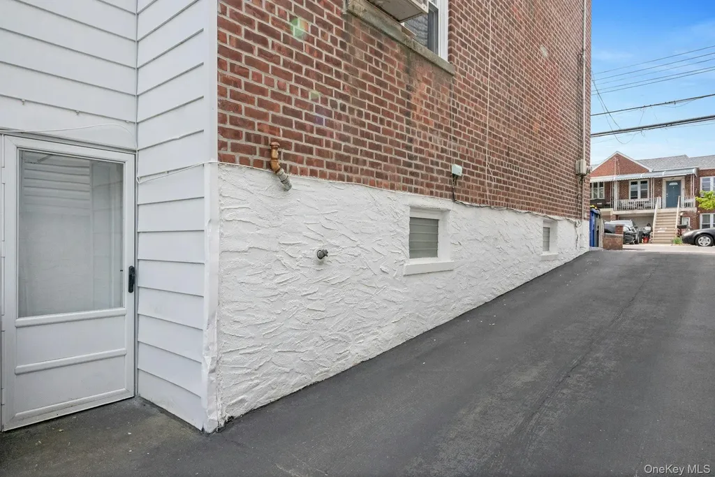 152 Meagher Avenue Bronx NY 10465