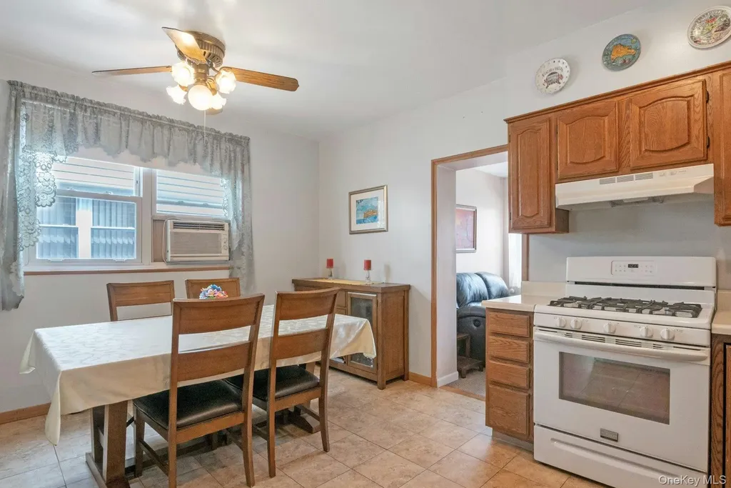152 Meagher Avenue Bronx NY 10465