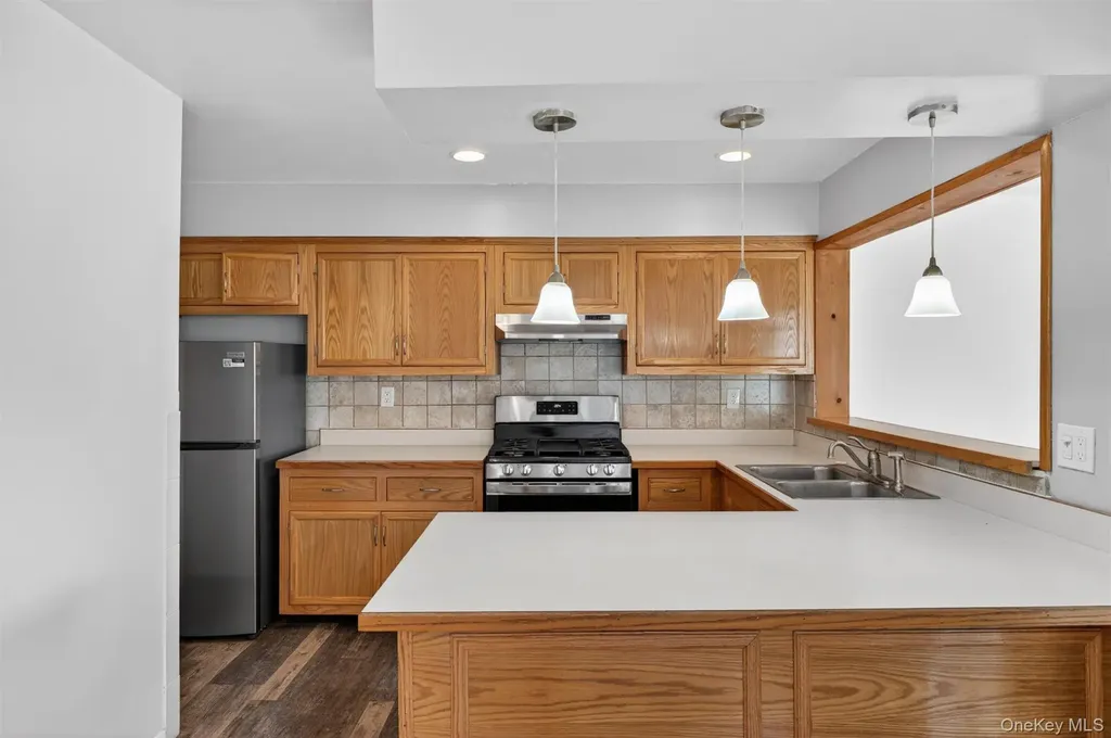 6 Charlotte Mews Middletown NY 10940