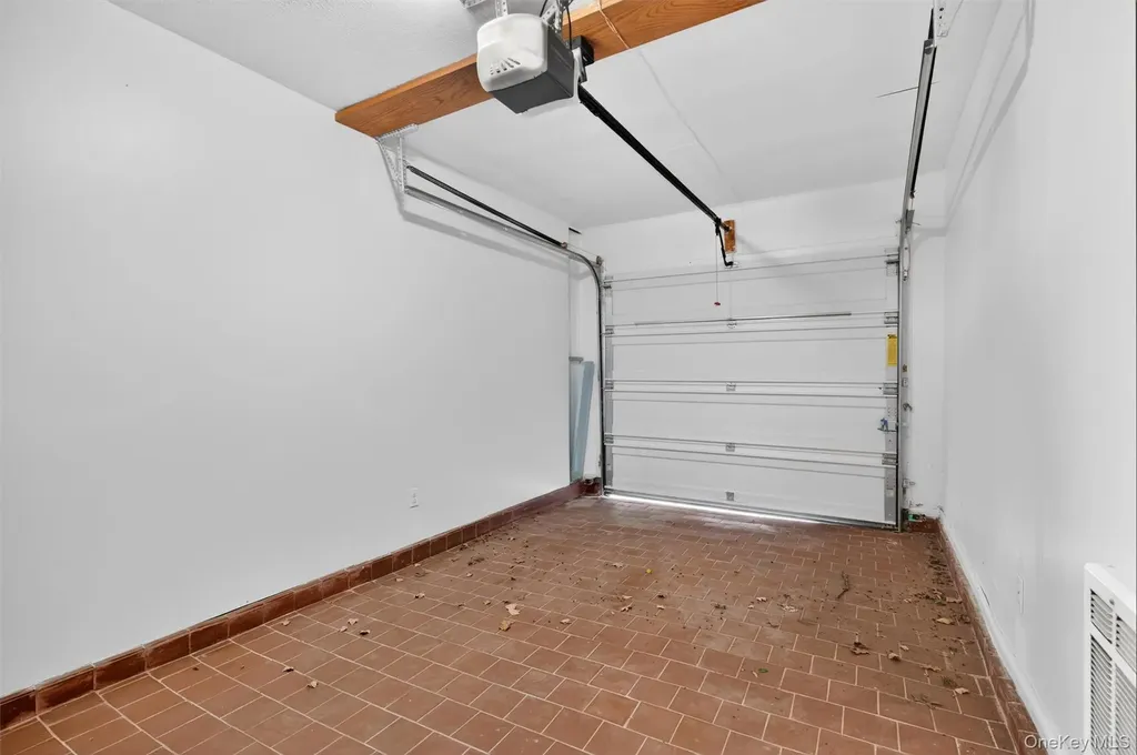 6 Charlotte Mews Middletown NY 10940