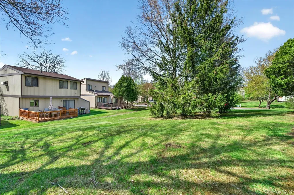 6 Charlotte Mews Middletown NY 10940